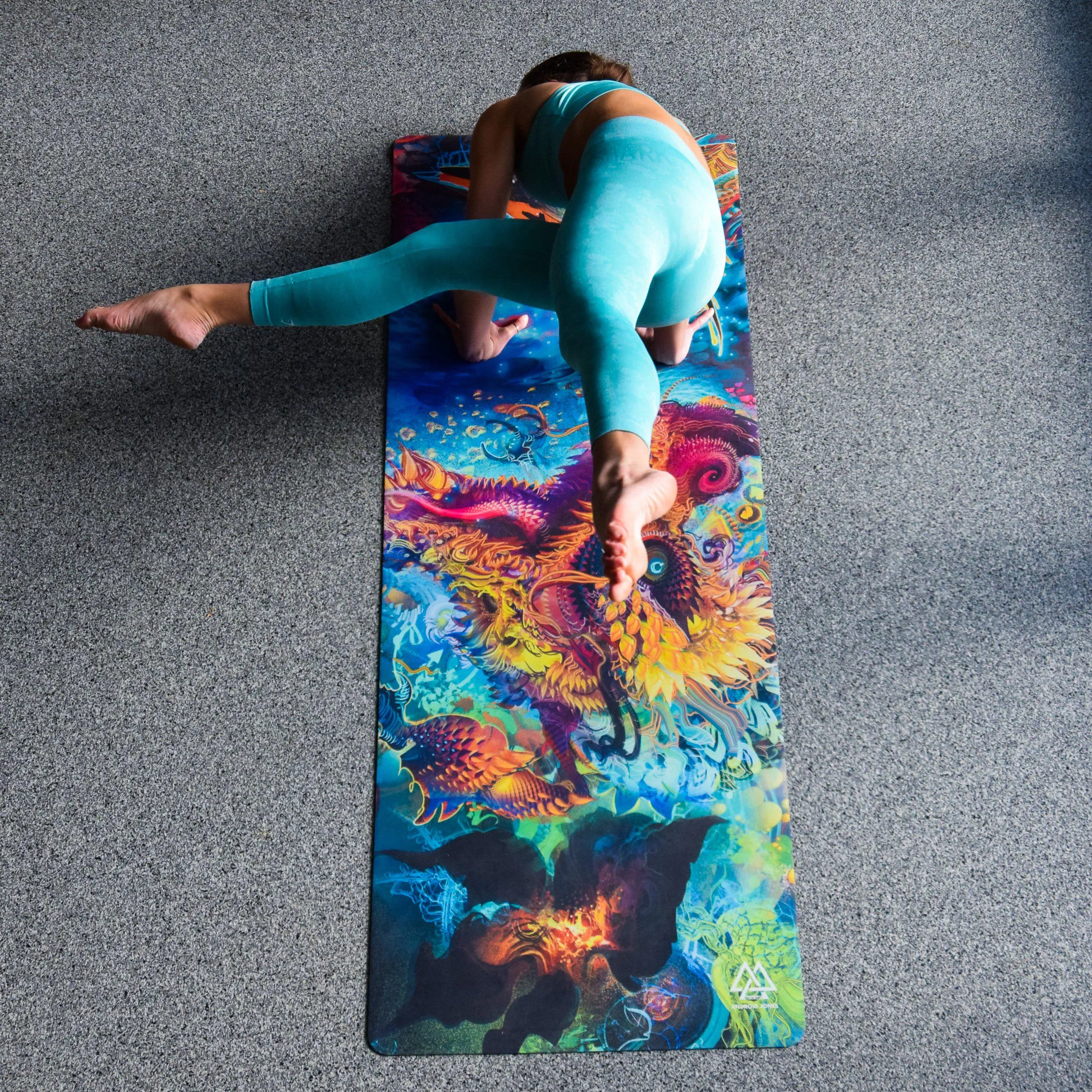 Humming Dragon Yoga Mat